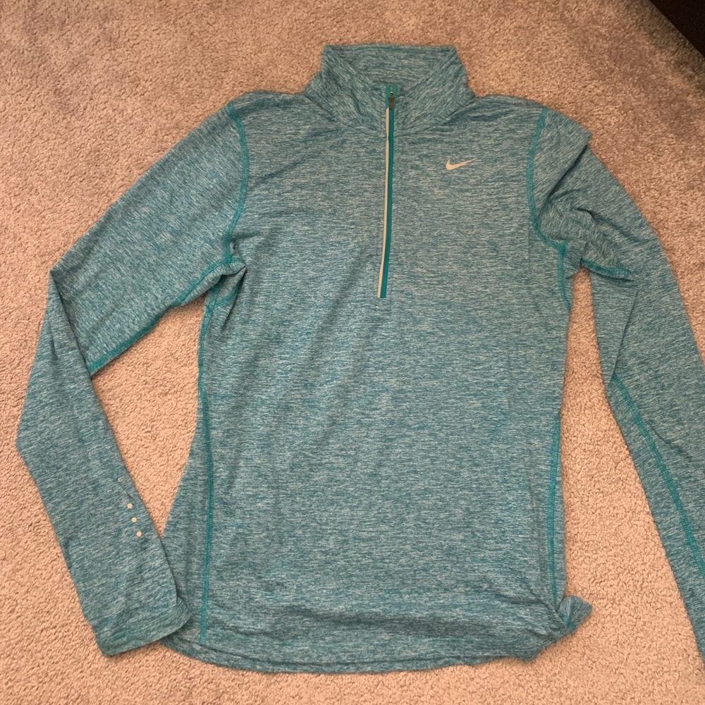 Nike 1/4 zip workout pullover